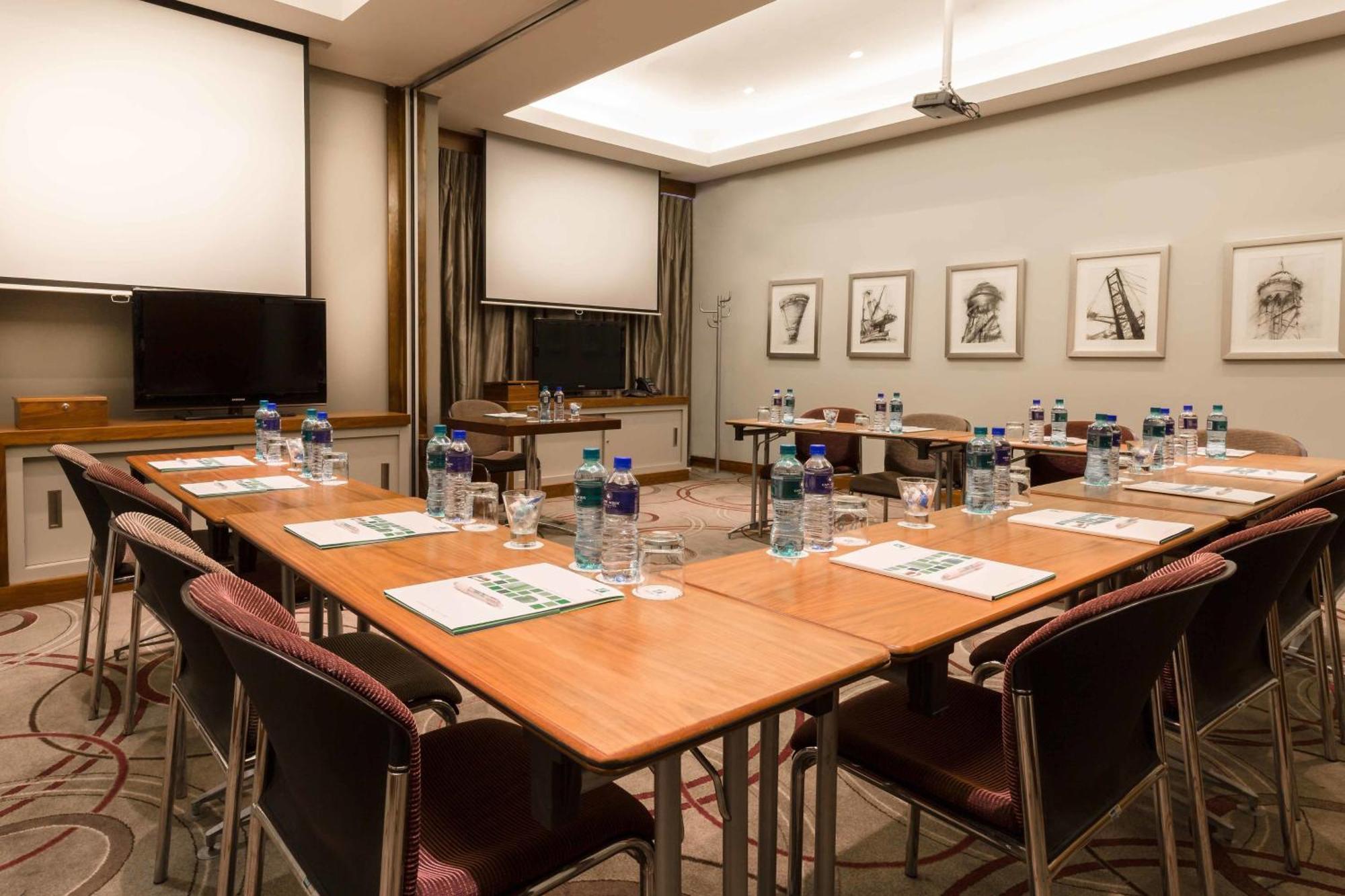 Holiday Inn Johannesburg-Rosebank By Ihg מראה חיצוני תמונה