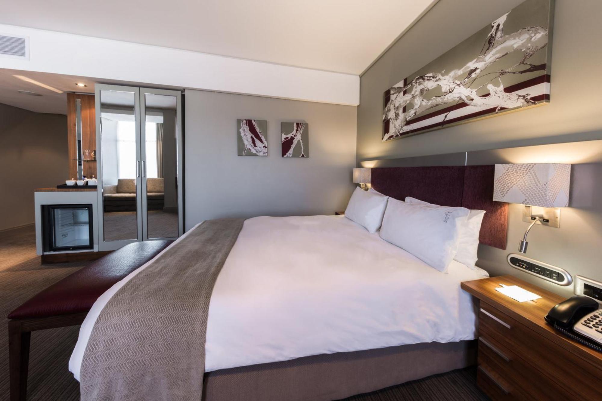 Holiday Inn Johannesburg-Rosebank By Ihg מראה חיצוני תמונה