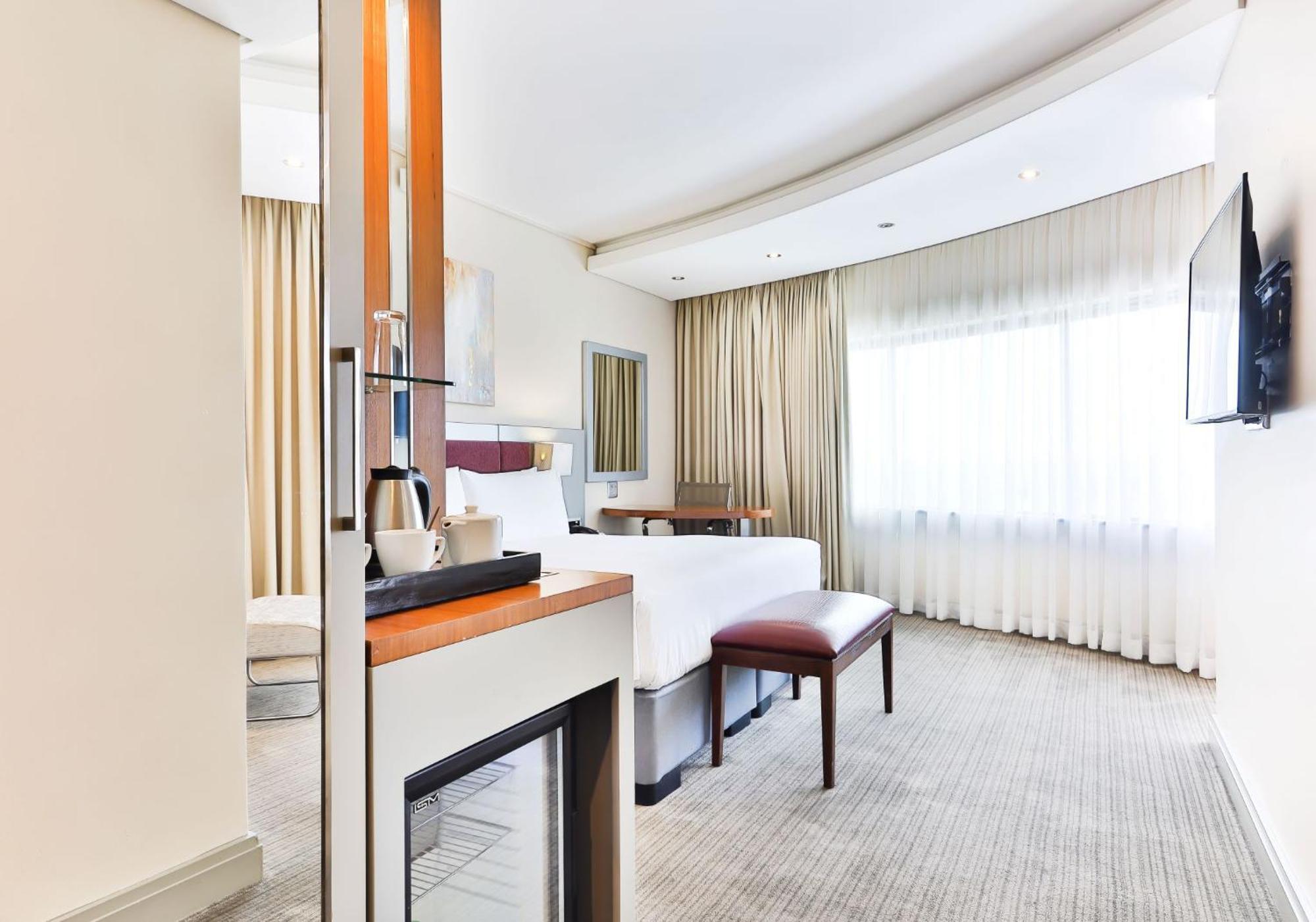 Holiday Inn Johannesburg-Rosebank By Ihg מראה חיצוני תמונה