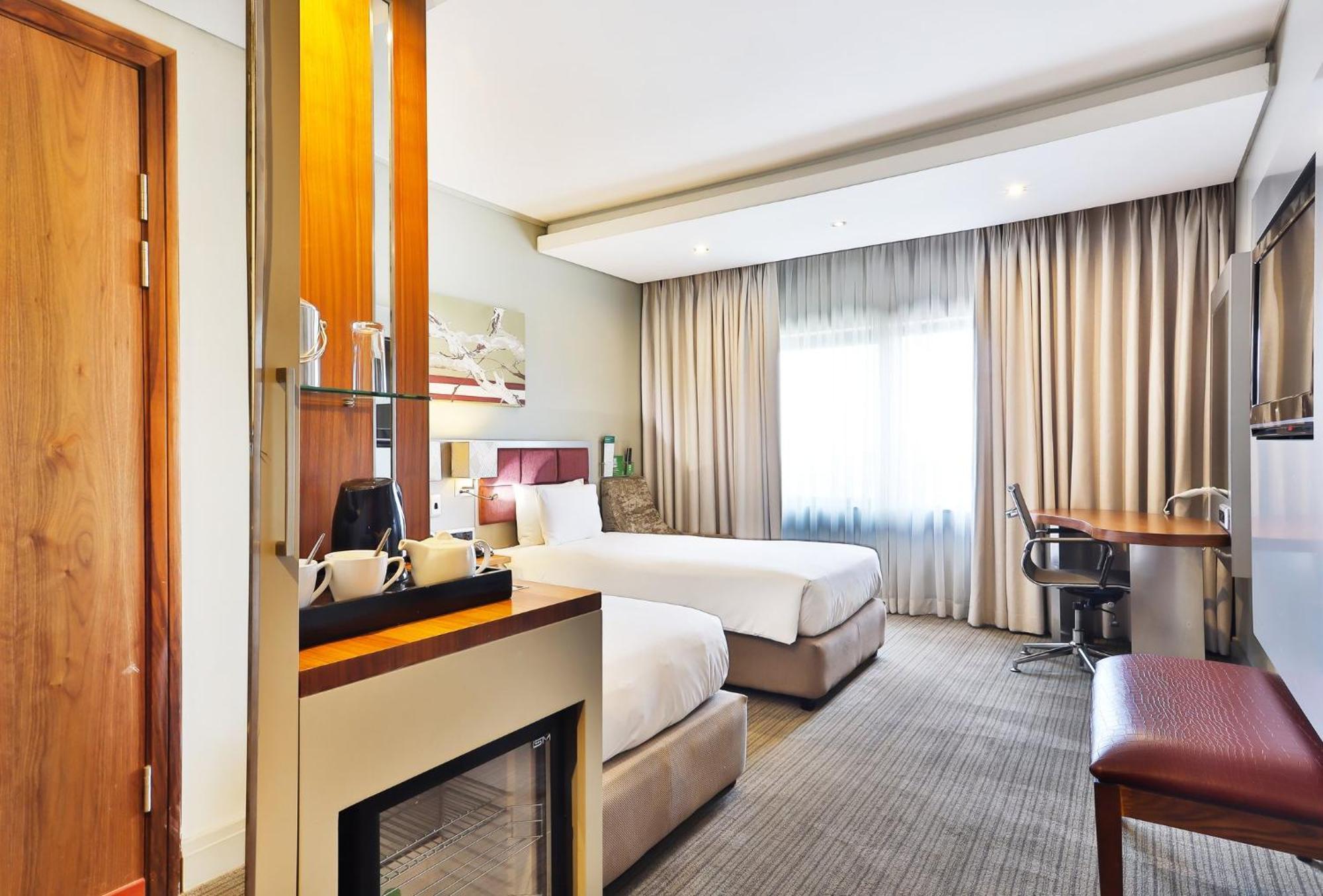Holiday Inn Johannesburg-Rosebank By Ihg מראה חיצוני תמונה